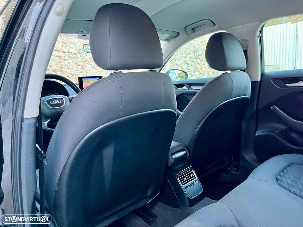 Audi A3 Sportback 1.6 TDI Attraction Ultra - 29