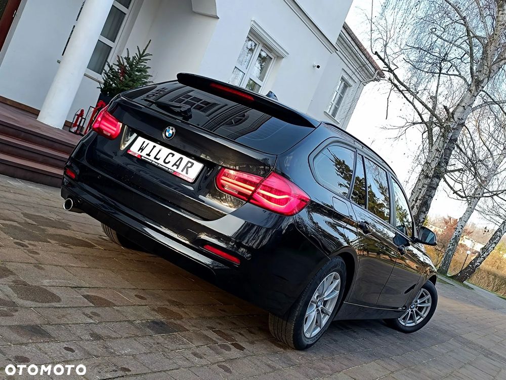 BMW Seria 3 318d DPF Edition Lifestyle - 9