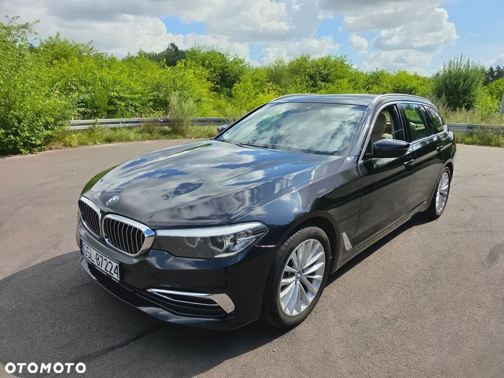 BMW 5 Series 2020 photo 2