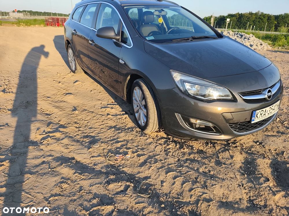 Opel Astra 1.4 T Sport - 8