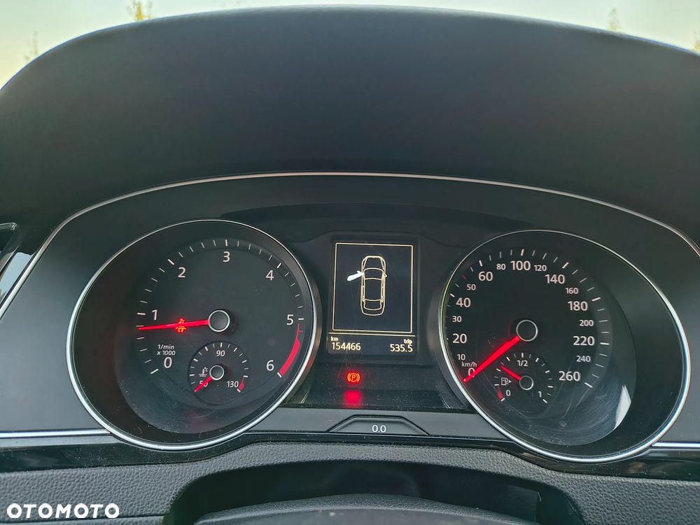 Volkswagen Passat - 7