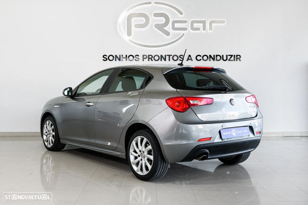 Alfa Romeo Giulietta - 5