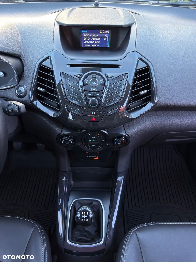 Ford EcoSport 1.0 EcoBoost TITANIUM - 25