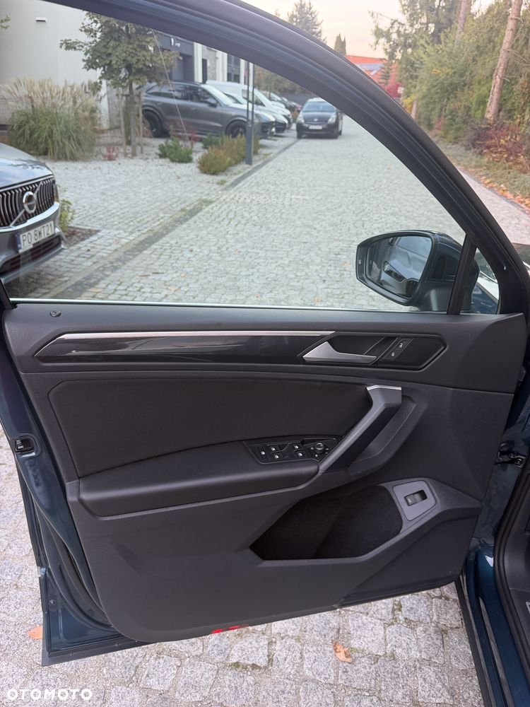 Volkswagen Tiguan 1.5 TSI EVO Elegance DSG - 17