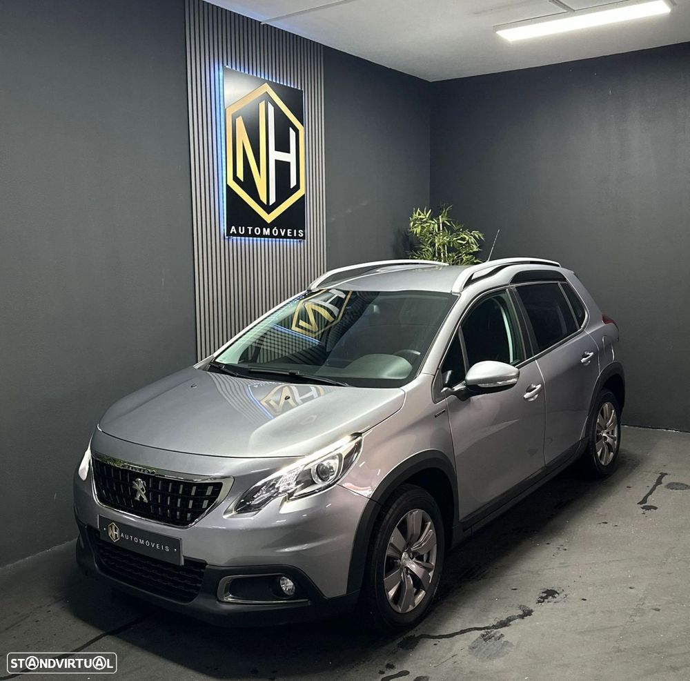 Peugeot 2008 1.2 PureTech Signature EAT6 - 1