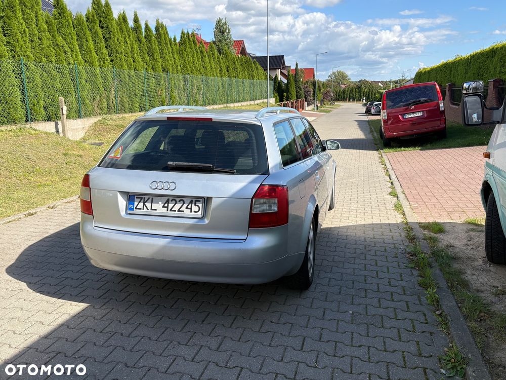 Audi A4 Avant 2.5 TDI - 5