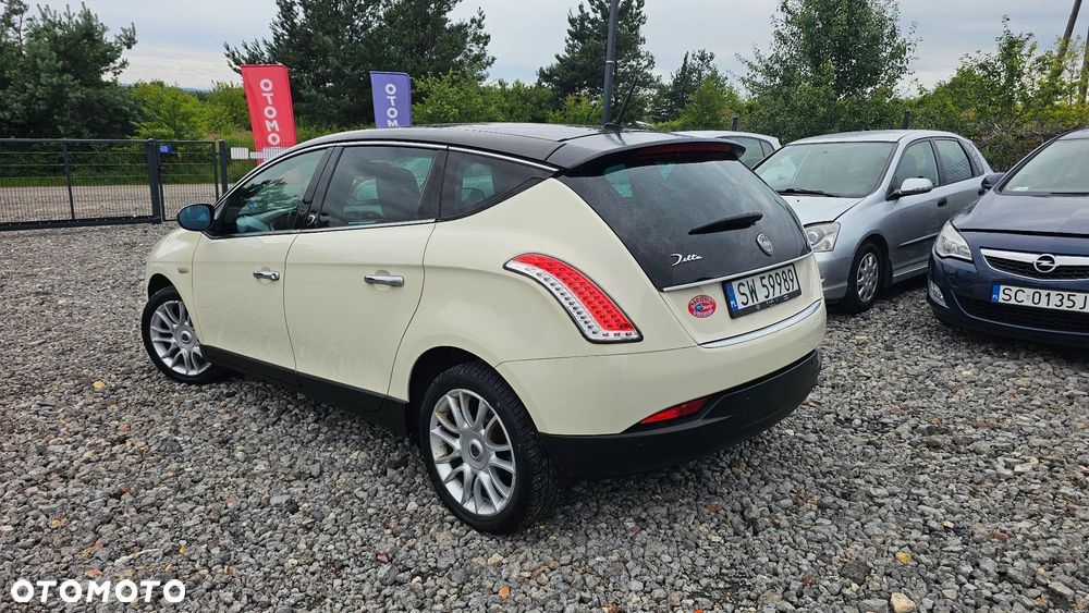 Lancia Delta 1.6 MJ Platino Selectronic - 7