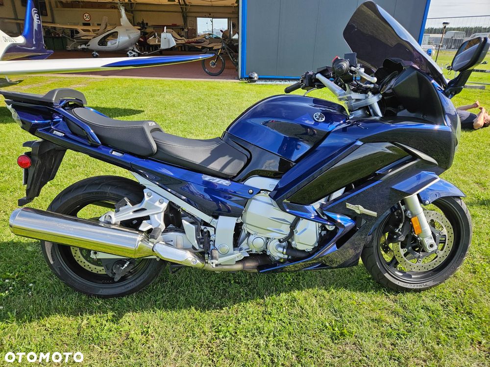 Yamaha FJR - 30
