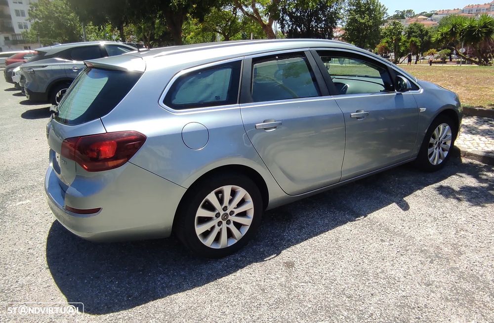 Opel Astra Sports Tourer 1.7 CDTi Cosmo - 4