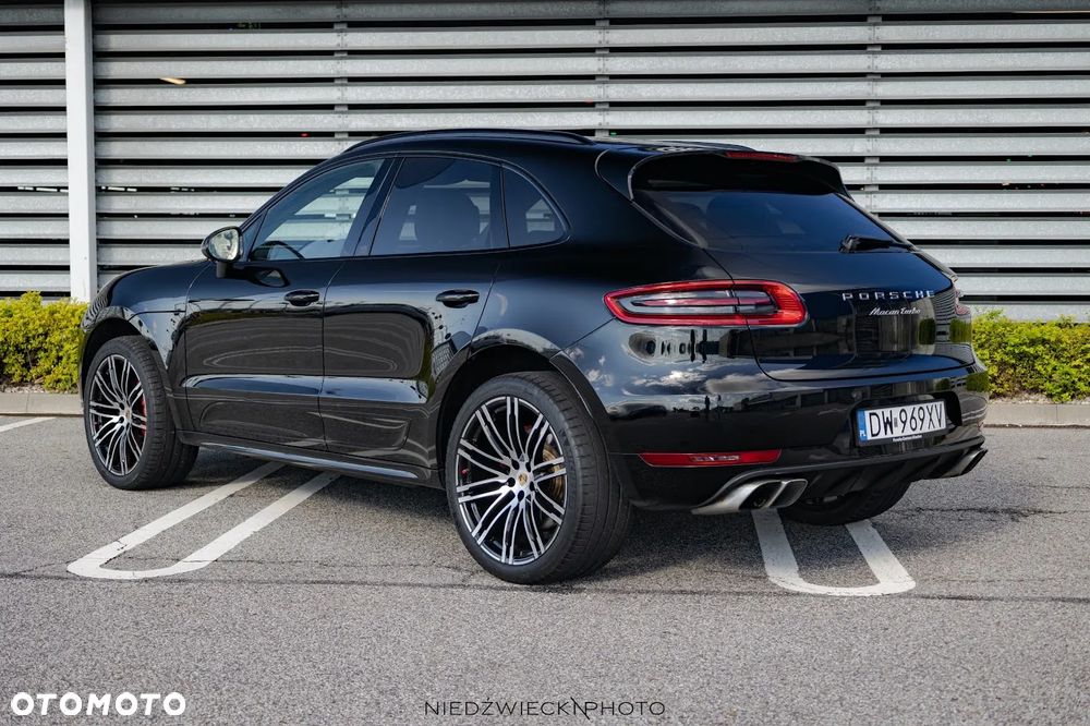 Porsche Macan - 4