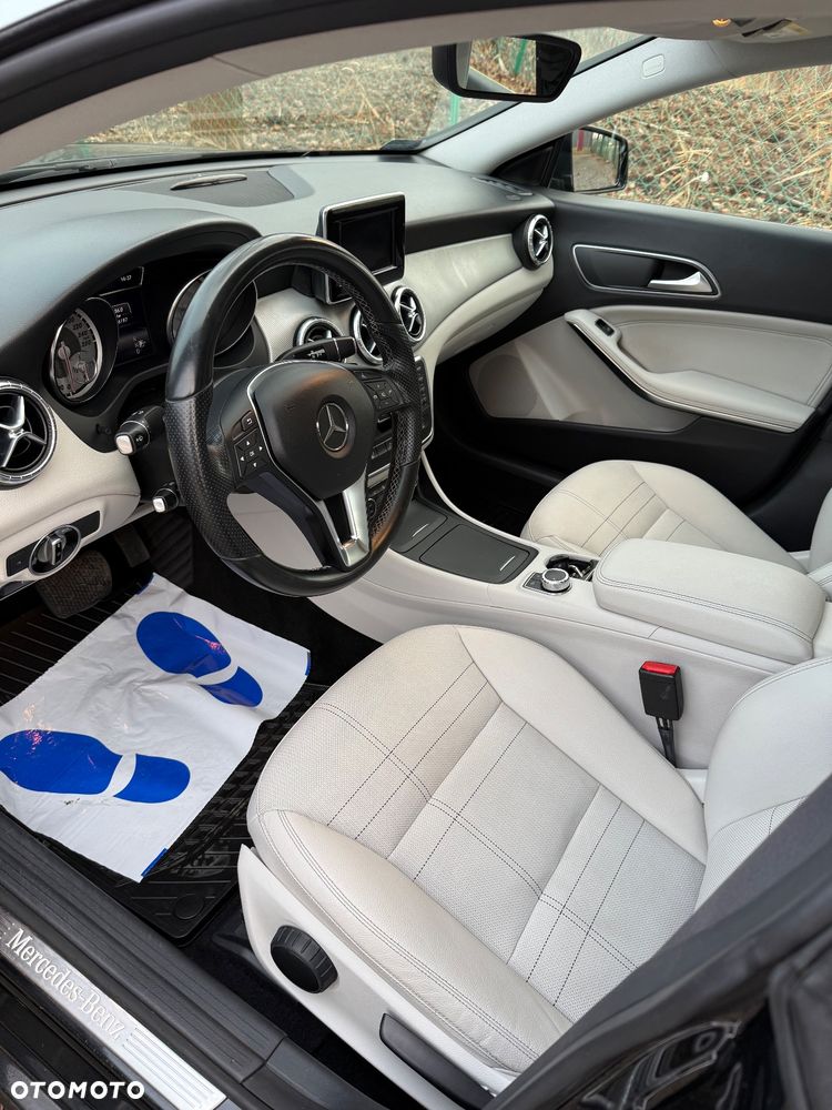 Mercedes-Benz CLA - 7