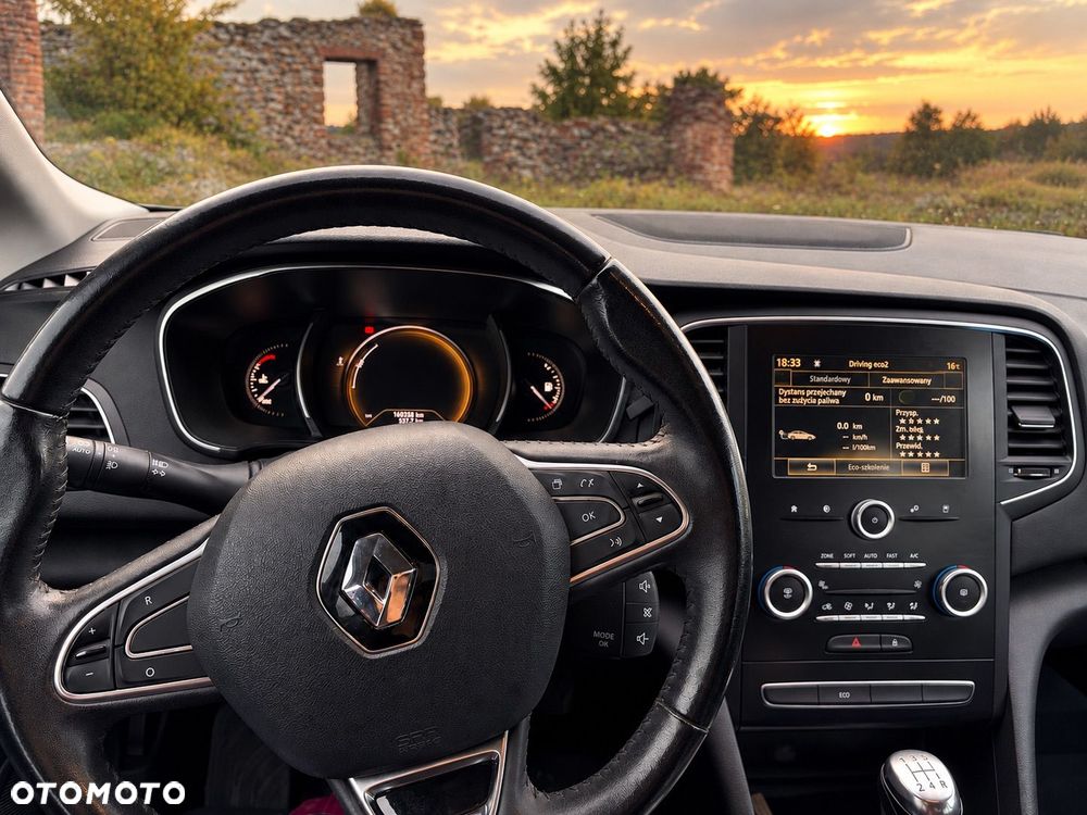 Renault Megane 1.6 SCe GT Line - 6