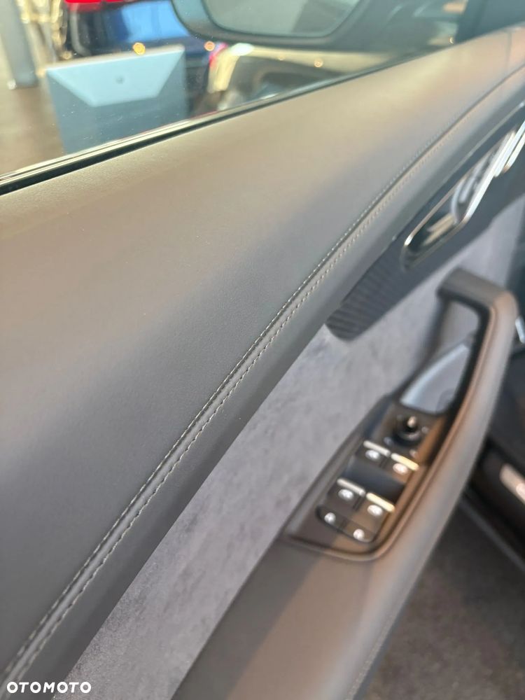 Audi RS Q8 TFSI Quattro Tiptronic Performance - 18