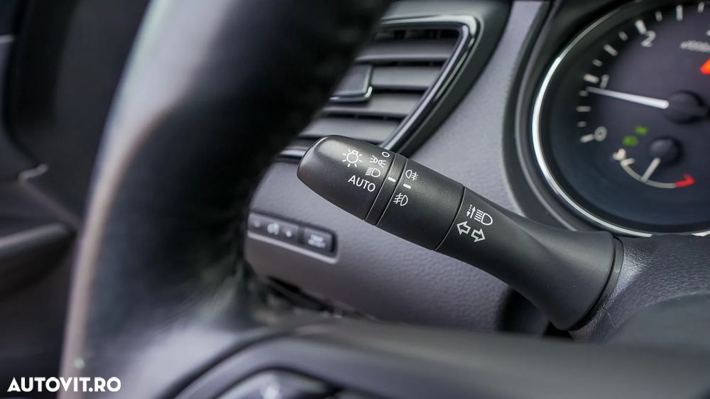 Nissan X-Trail 1.6 dCi Xtronic Tekna - 22