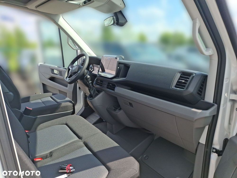 Volkswagen Crafter 35 furgon 140KM 3640 - 18