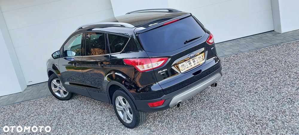 Ford Kuga 1.6 EcoBoost 2x4 Trend - 35