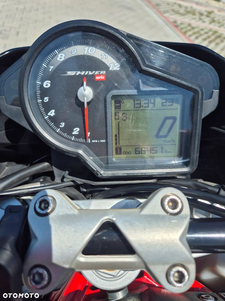 Aprilia Shiver - 5
