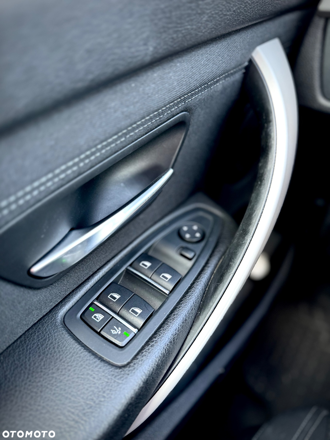 BMW Seria 3 - 25