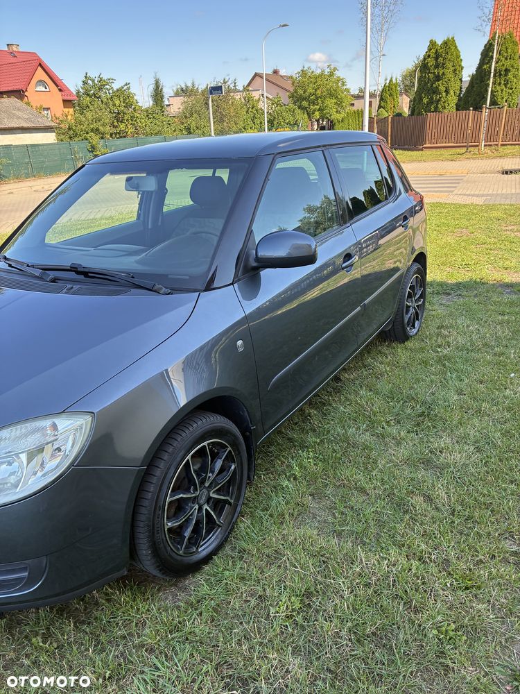 Skoda Fabia - 4