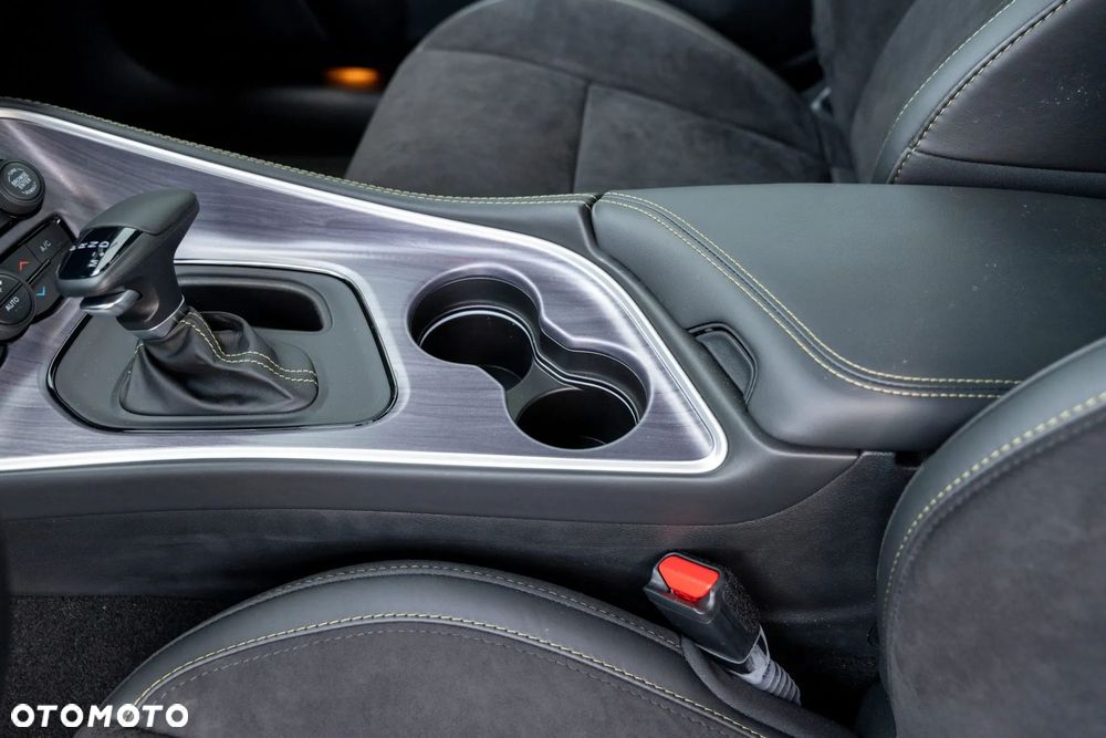 Dodge Challenger Automatik 392 Hemi Scat Pack Shaker - 23