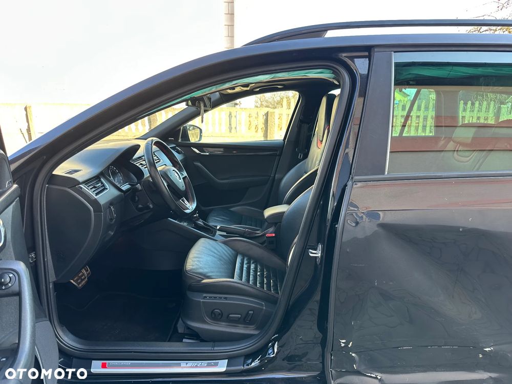 Skoda Octavia 2.0 TDI DSG RS - 13