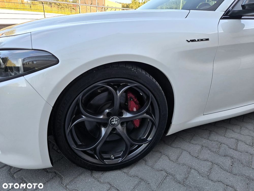 Alfa Romeo Giulia 2.0 Turbo 16V AT8 Veloce Ti - 13