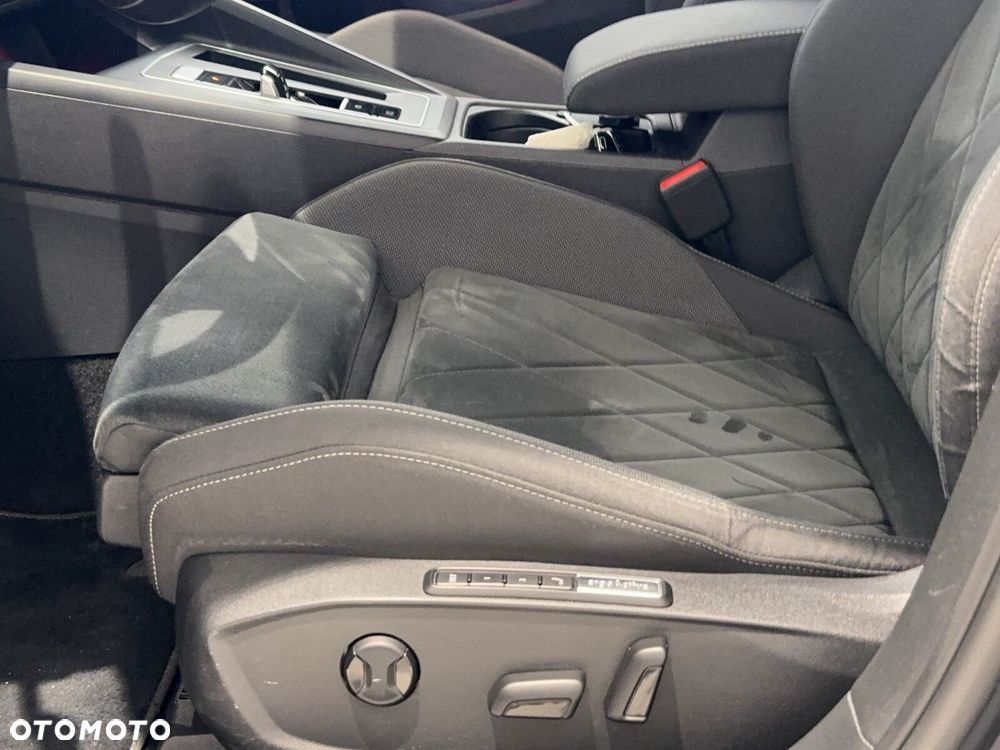 Volkswagen Golf Variant - 20