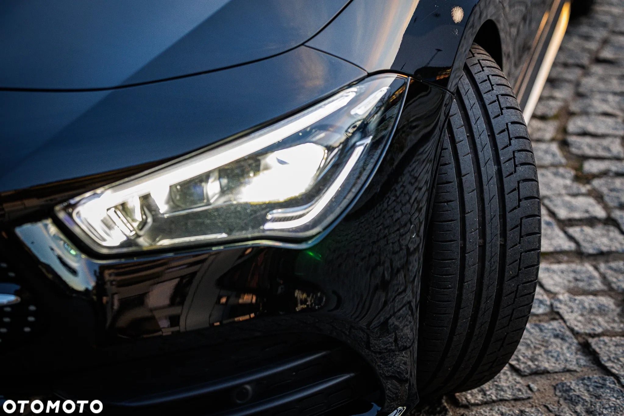 Mercedes-Benz CLA 220 4-Matic 7G-DCT - 9