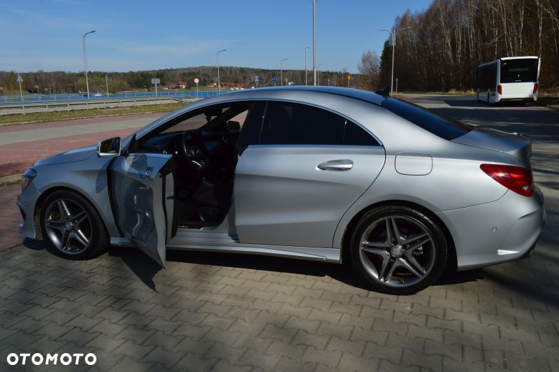 Mercedes-Benz CLA 200 AMG Line - 15