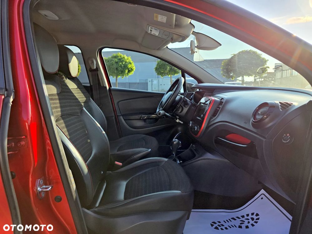 Renault Captur TCe 120 EDC Helly Hansen - 8