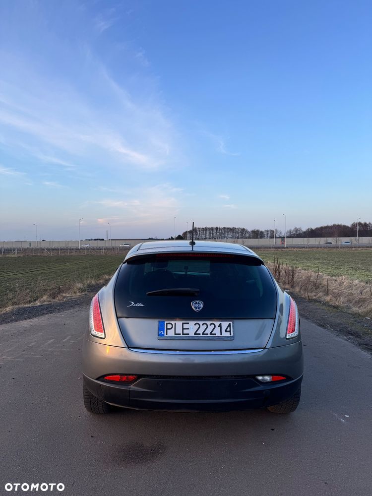Lancia Delta 2.0 MultiJet 16v Platinum - 9