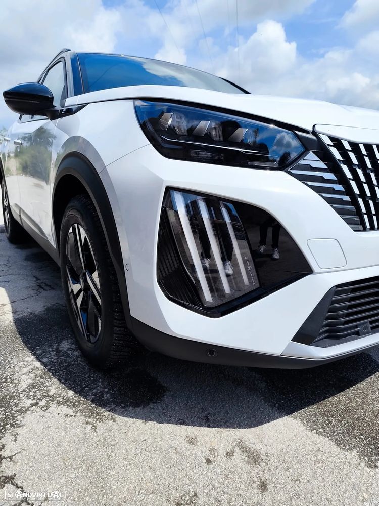 Peugeot e-2008 50 kWh GT - 7