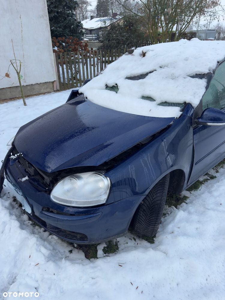 Volkswagen Golf 1.9 TDI Sportline - 3