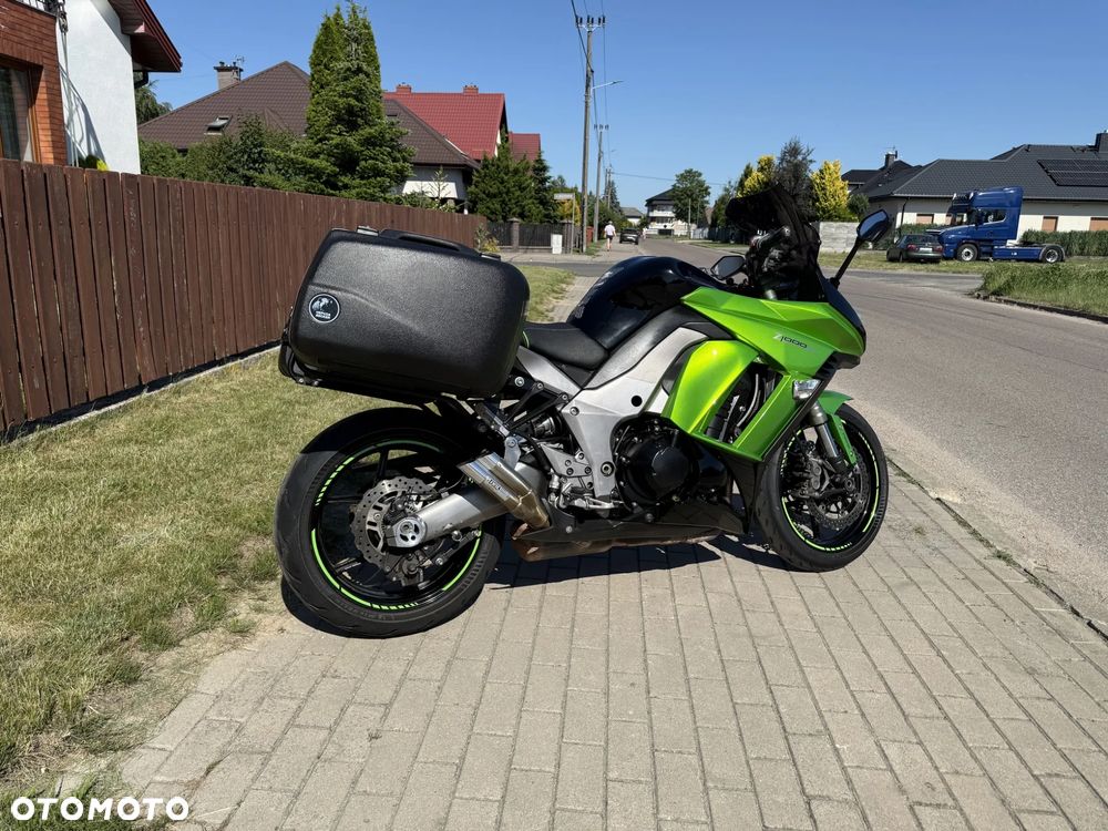Kawasaki Z - 8
