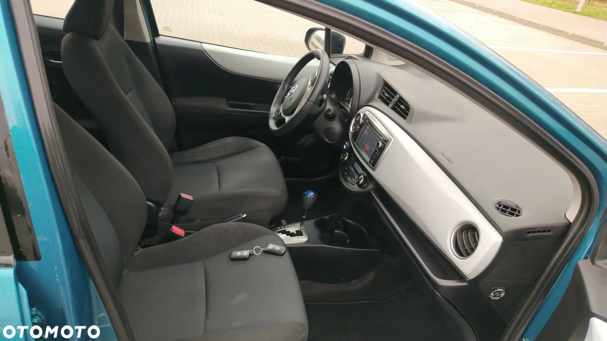Toyota Yaris Hybrid 1.5 VVT-i Comfort - 26