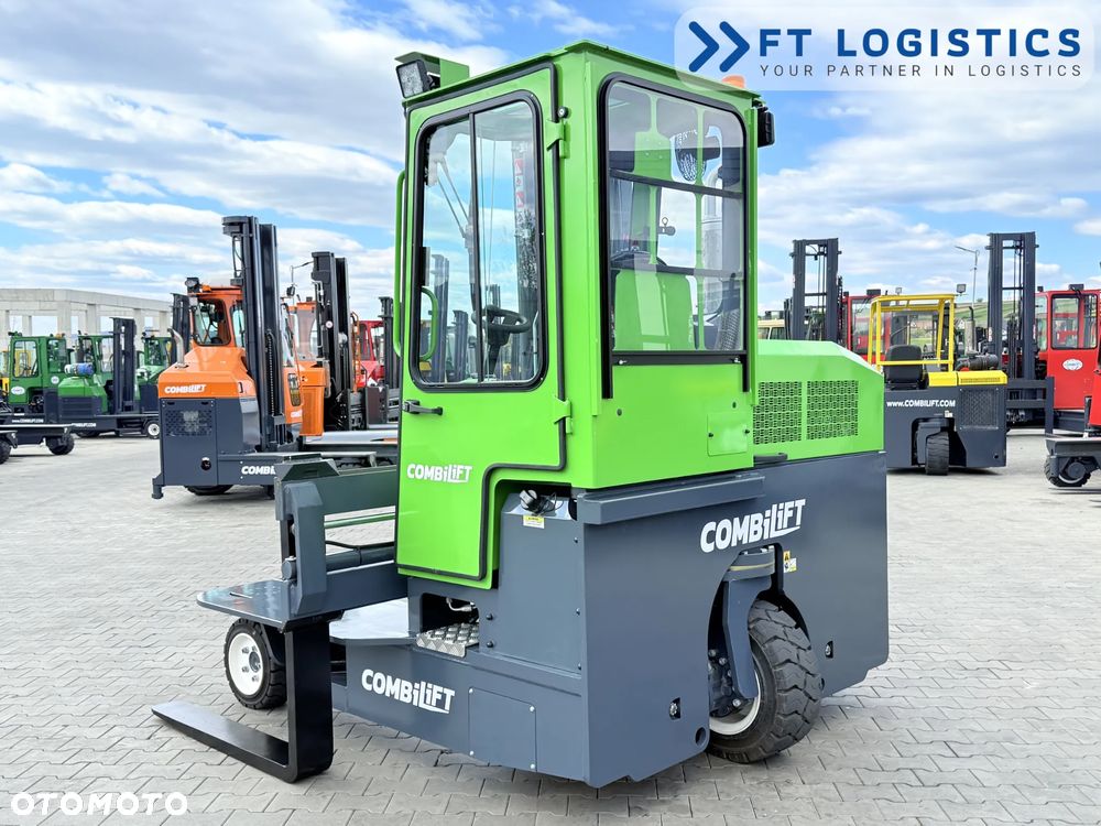 Combilift WÓZEK CZTEROKIERUNKOWY - WIELOKIERUNKOWY - SPRZEDAŻ - WYNAJEM | COMBILIFT C3000 | DIESEL | TRIPLEX 5952MM | SZEROKI POZYCJONER WIDEŁ 2700MM | WOLNY SKOK | STAN IDEALNY | Szeroka oferta wózków czterokierunkowych i bocznych, dopasowanych do różnorodnych potrzeb i zastosowań - 10