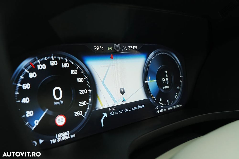 Volvo XC 60 T8 Twin Engine AWD Inscription - 28