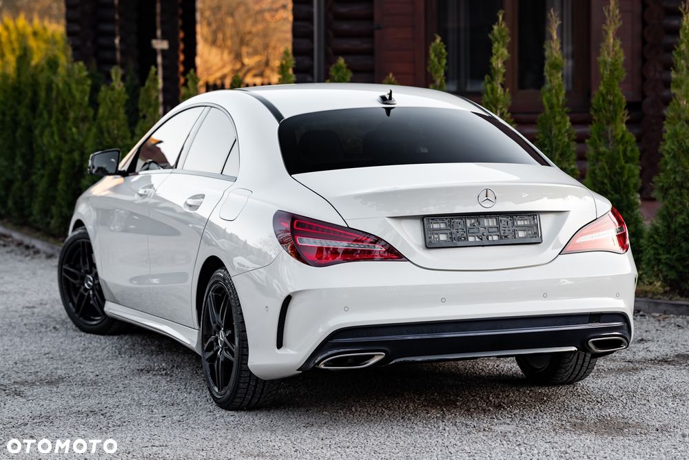 Mercedes-Benz CLA 250 AMG Line - 9