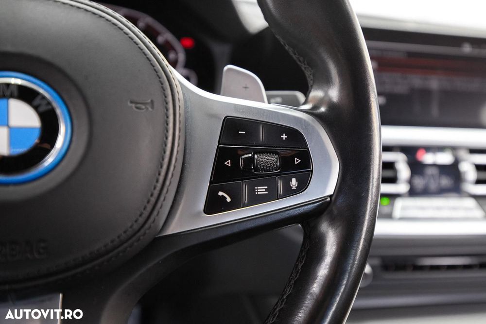 BMW Seria 3 320e Aut. - 25