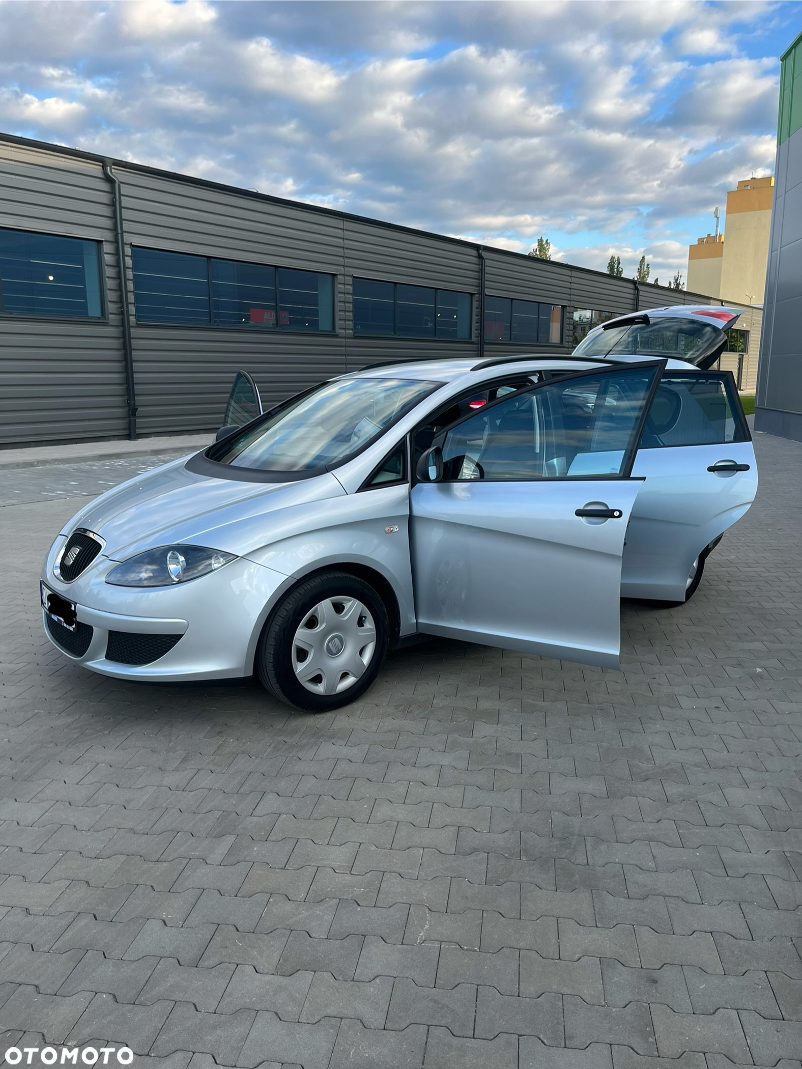 Seat Altea XL 1.6 Stylance - 17