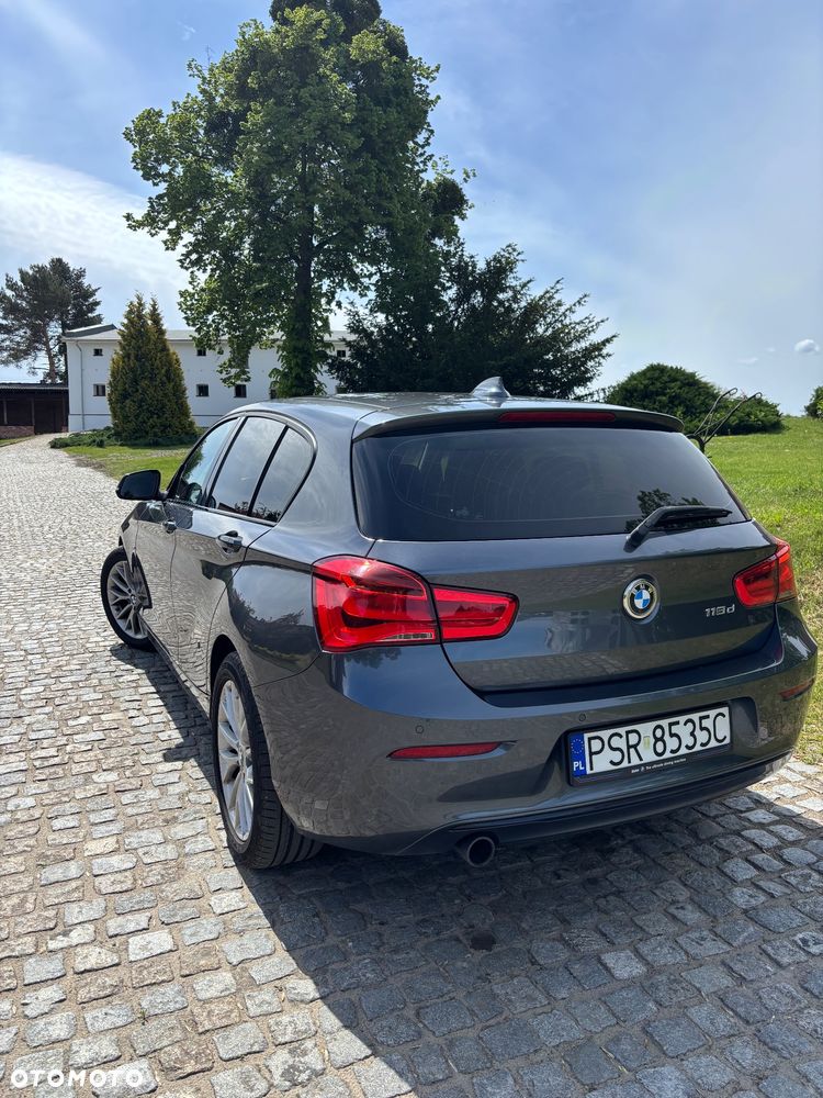 BMW Seria 1 118d Sport Line - 8