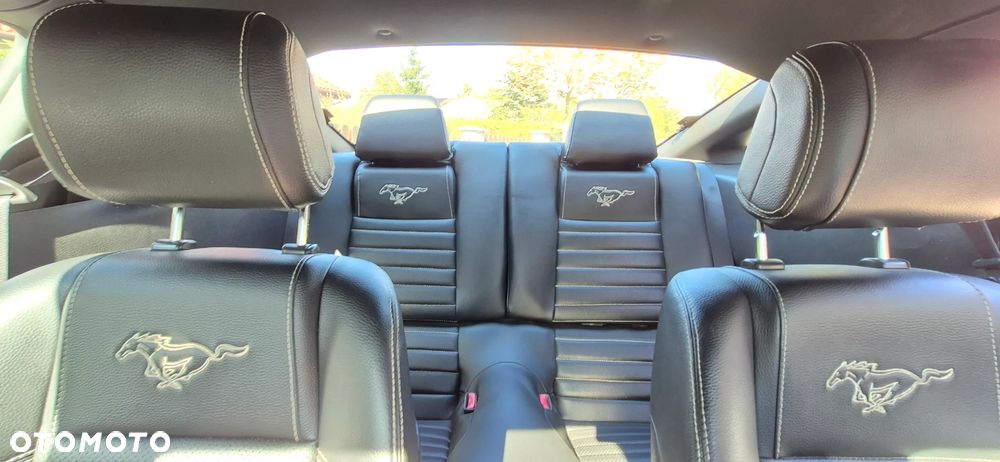 Ford Mustang 3.7 V6 - 10