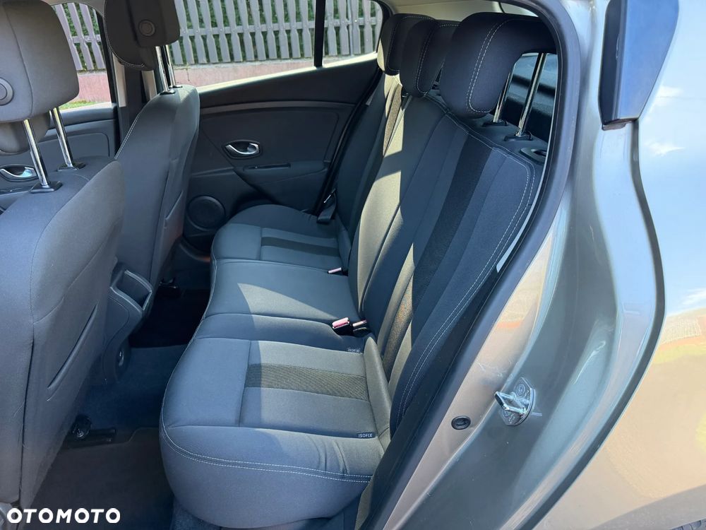 Renault Megane 1.6 16V 100 Expression - 19