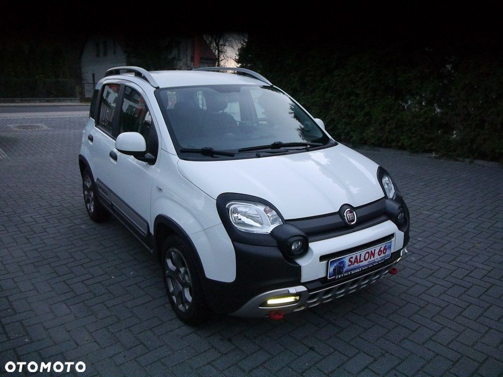 Fiat Panda 1.0 Hybrid Cross - 3