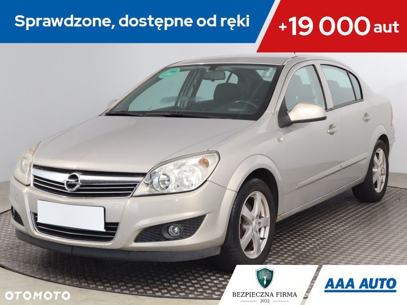 Opel Astra - 1