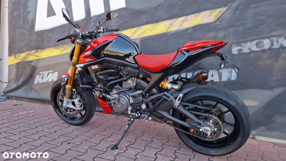 Ducati Monster - 8