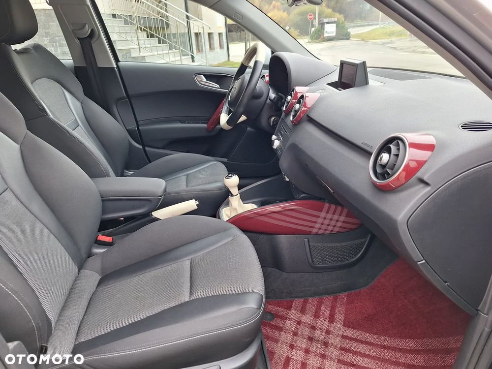 Audi A1 Sportback 1.6 TDI S line edition - 34
