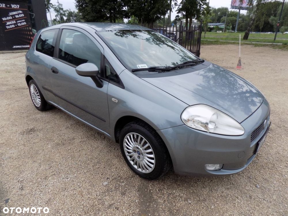 Fiat Grande Punto - 2