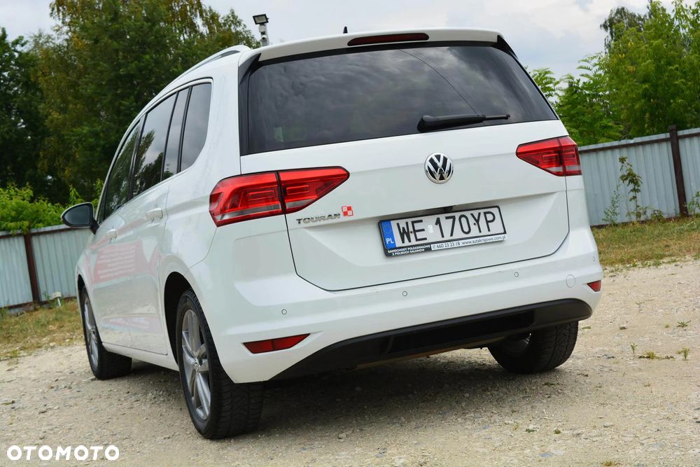 Volkswagen Touran 1.5 TSI EVO Highline DSG - 5