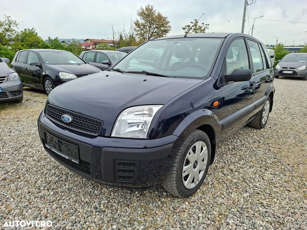 Ford Fusion - 10